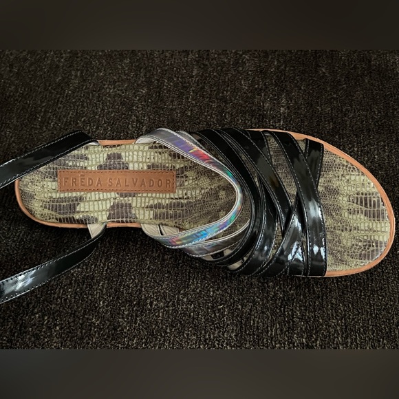 Freda Salvador Embossed Patent Leather Gladiator Sandals Black Color Size 7 - Picture 9 of 14